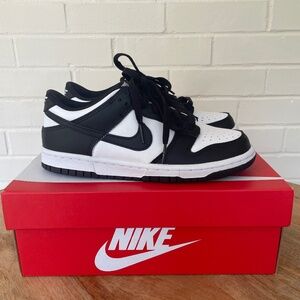 Nike Dunk Low  Black and White